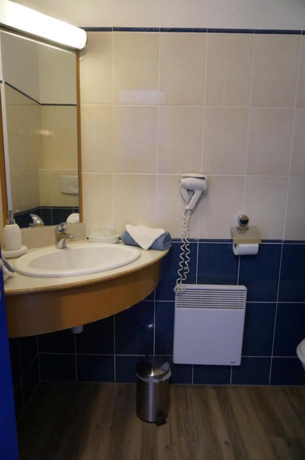 Hotel Du Lac Treignac エクステリア 写真