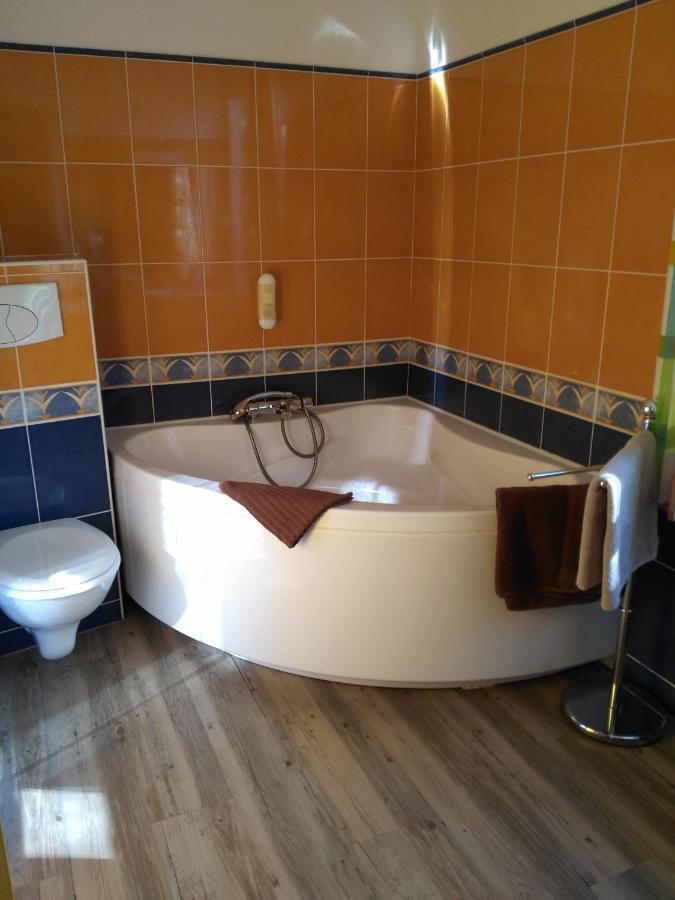 Hotel Du Lac Treignac 部屋 写真