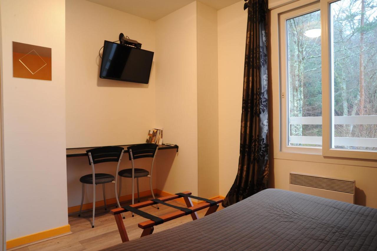 Hotel Du Lac Treignac エクステリア 写真